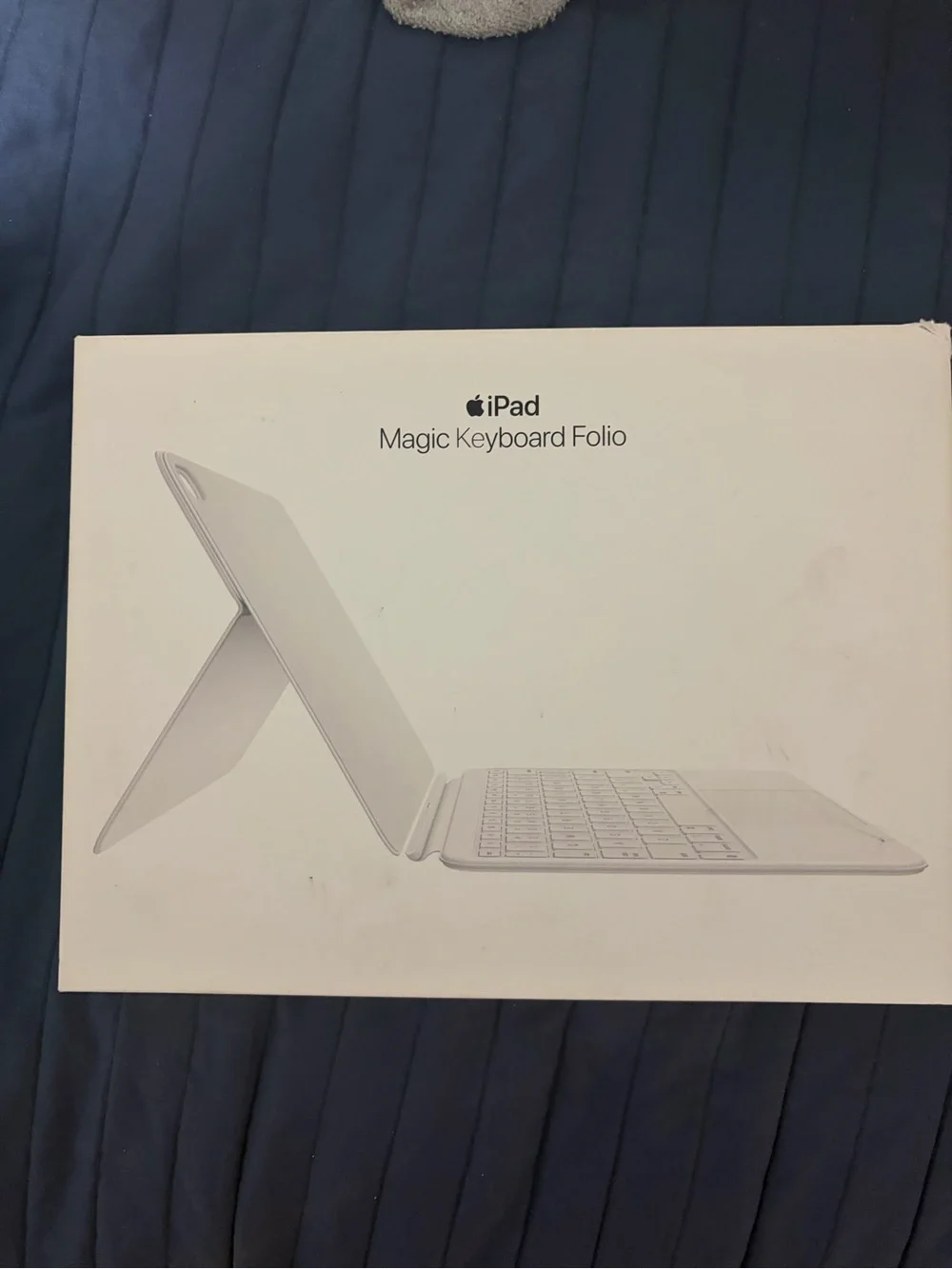 Apple Magic Keyboard Folio - White